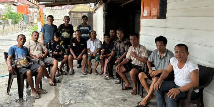Warga Desa Oyom, Kecamatan Lampasio, Kabupaten Tolitoli