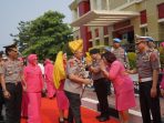 Rizal Irawan Kapolda Sulteng Irjen Pol Rizal Irawan Disambut Adat Kaili